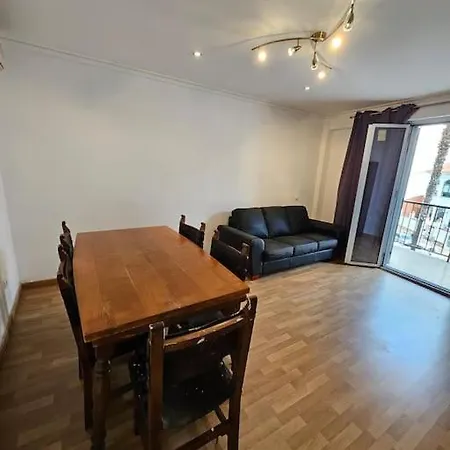 Jumar Apartment